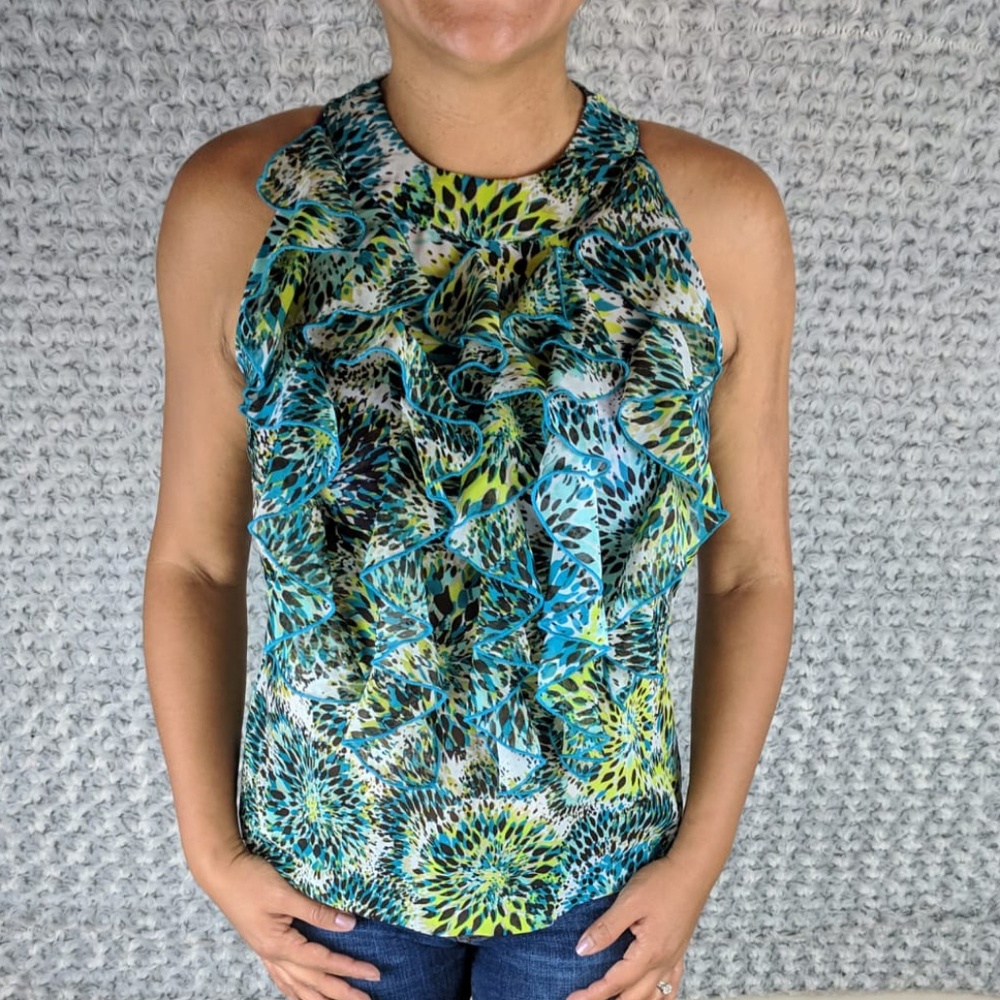 3/$30🌻Nue Options Ruffle Top